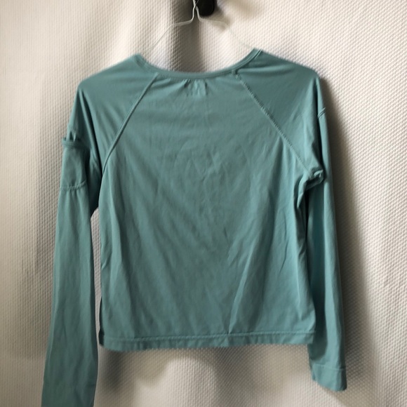 Jockey Sport Lg Sleeve Workout Shirt, L, Very Soft - Picture 2 of 4